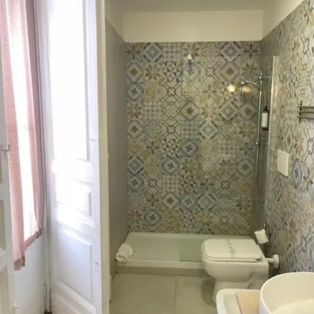 Hotel Umberto House 3*