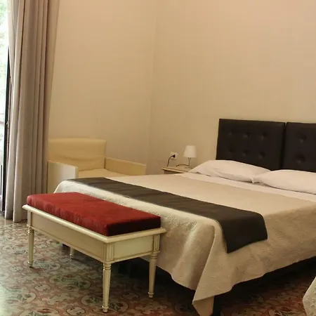 Umberto House 3* Catania