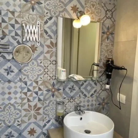 Umberto House 3* Catania