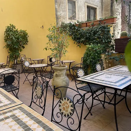 Umberto House Hotel 3*